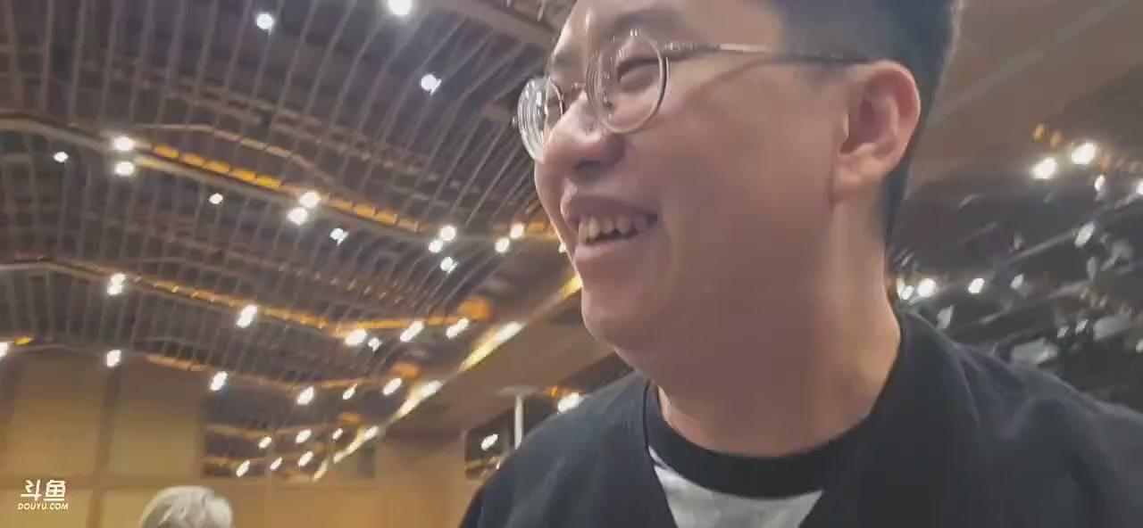 规范规定高度的动态-斗鱼社区,直播爱好者的聚集地