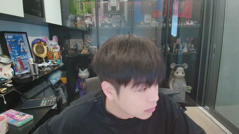 【2026-01-15 14点场】轰轰仔：轰轰：每天下午两点不见不散！