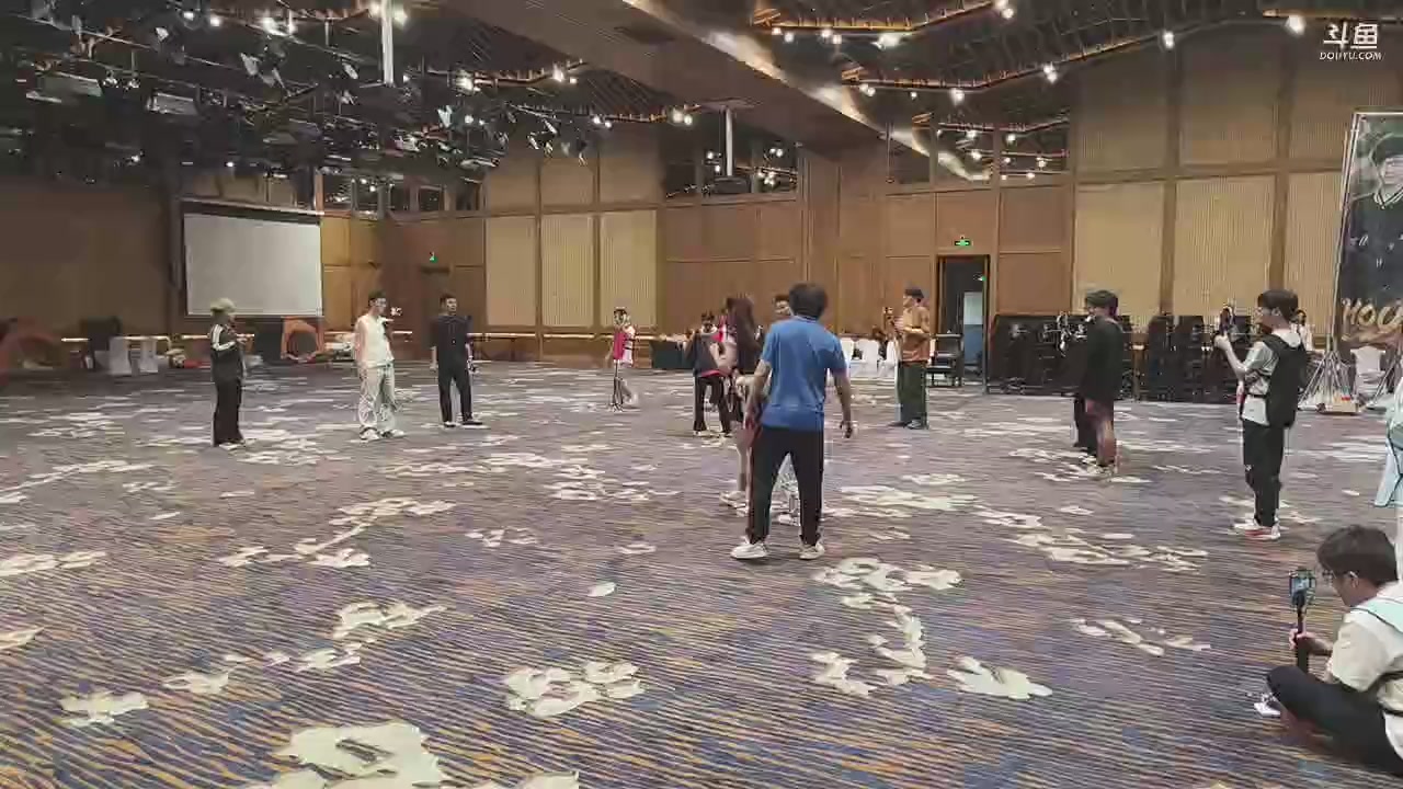 这是我剪辑的椰汁糕冬瓜强的直播精彩时刻，快来看看吧~