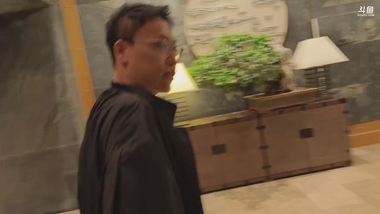 这是我剪辑的椰汁糕冬瓜强的直播精彩时刻，快来看看吧~