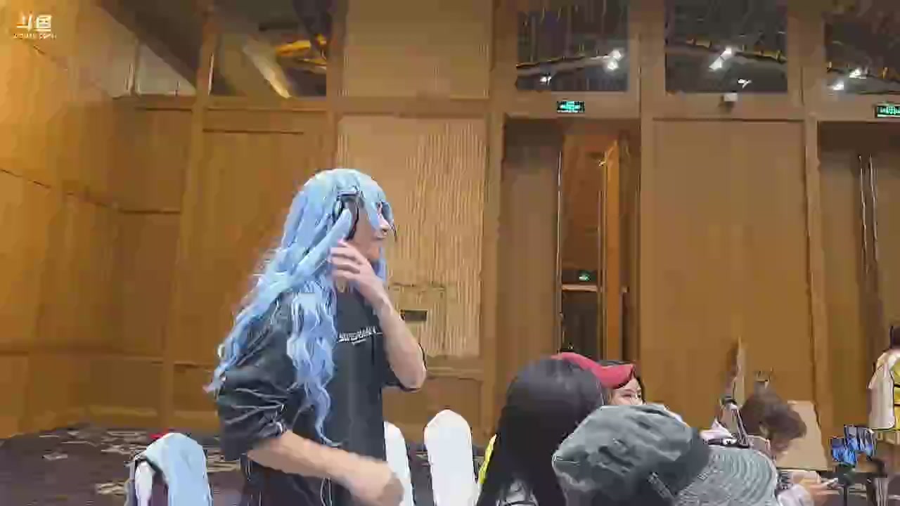 这是我剪辑的霸气虚幻哥1991的直播精彩时刻，快来看看吧~