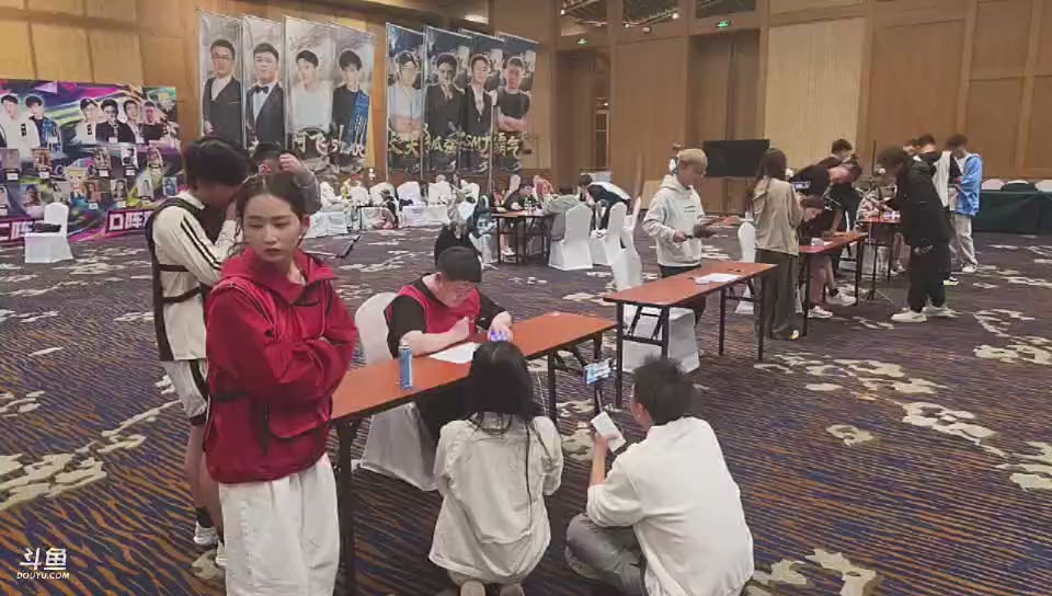 这是我剪辑的Zhou陈尧的直播精彩时刻，快来看看吧~