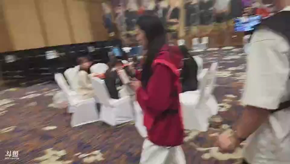 这是我剪辑的yyfyyf的直播精彩时刻，快来看看吧~